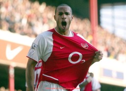 星空体育-西甲联赛冬季转会窗口的最新动态与球员流动